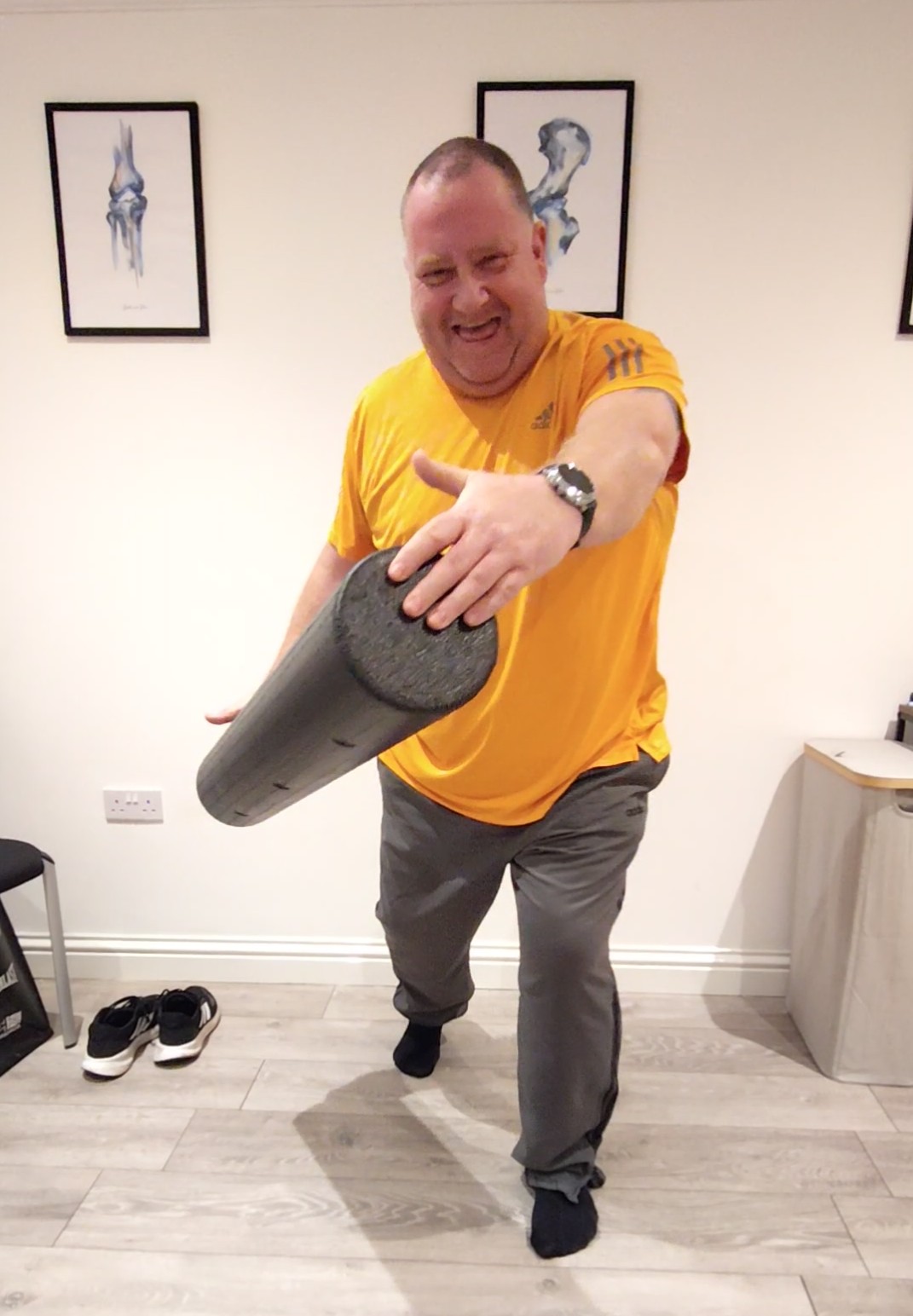 Sports rehabilitation exercise improving lower limb strength balance and functional movement Physiotherapy training targeting knee stability mobility and injury prevention Injury rehabilitation drill enhancing coordination proprioception and musculoskeletal control Strength and conditioning exercise supporting recovery performance and movement efficiency Functional rehabilitation training improving biomechanics stability and return to sport